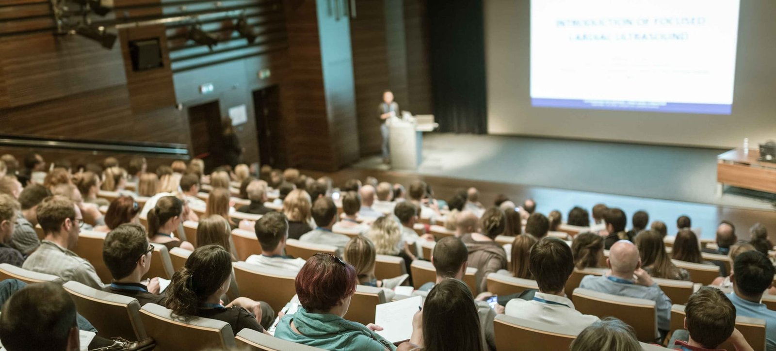 CzechAlert gives guest lecture at CZU
